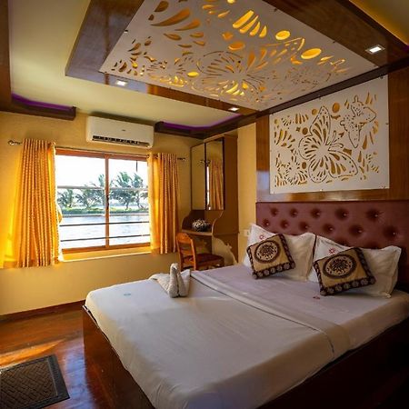 Kerala Nature Houseboat By Coco Floatel Alappuzha Екстериор снимка
